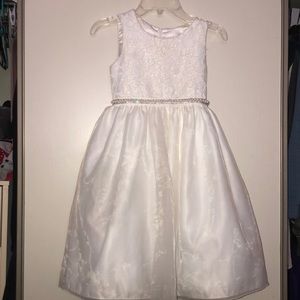 Girls formal flower girl dress